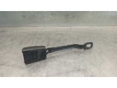 Recambio de enganche cinturon para audi a4 berlina (b5) 1.9 tdi referencia OEM IAM 8D0857755B 