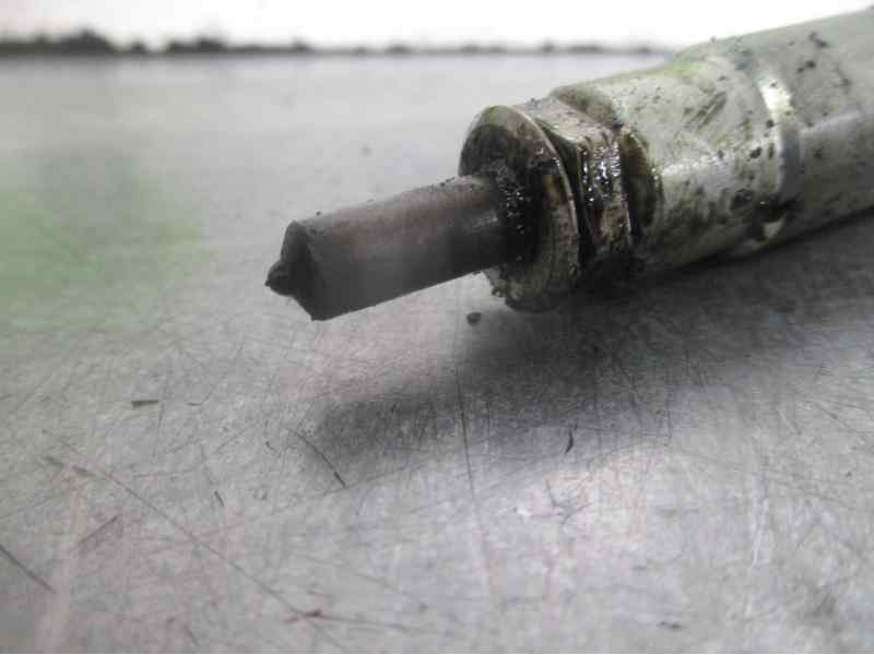 Recambio de inyector para toyota land cruiser (j12) 3.0 turbodiesel referencia OEM IAM 2367030140 07H08062 DENSO