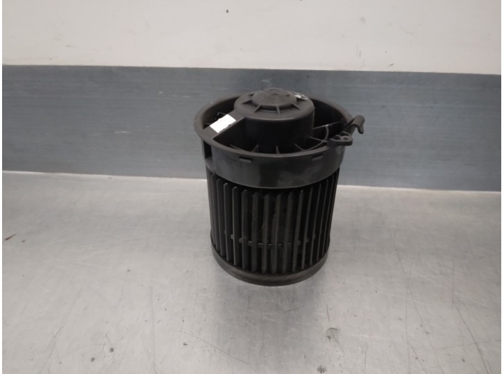 Recambio de motor calefaccion para nissan qashqai (j11) 1.2 16v cat referencia OEM IAM 272264EM0A  