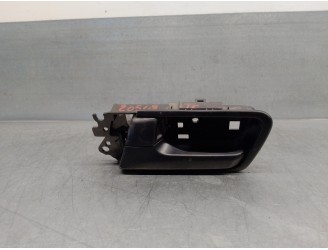 Recambio de maneta interior trasera izquierda para toyota land cruiser (j15) 3.0 turbodiesel cat referencia OEM IAM 6760660040C0