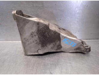 SOPORTE MOTOR 8D0199307P 