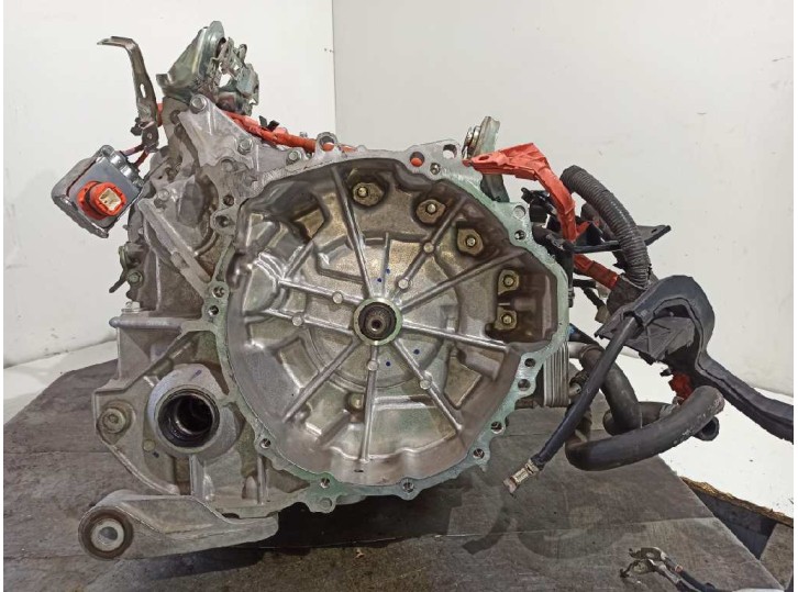 Recambio de caja cambios para toyota corolla (e21) referencia OEM IAM 1NM 3090002050 P610