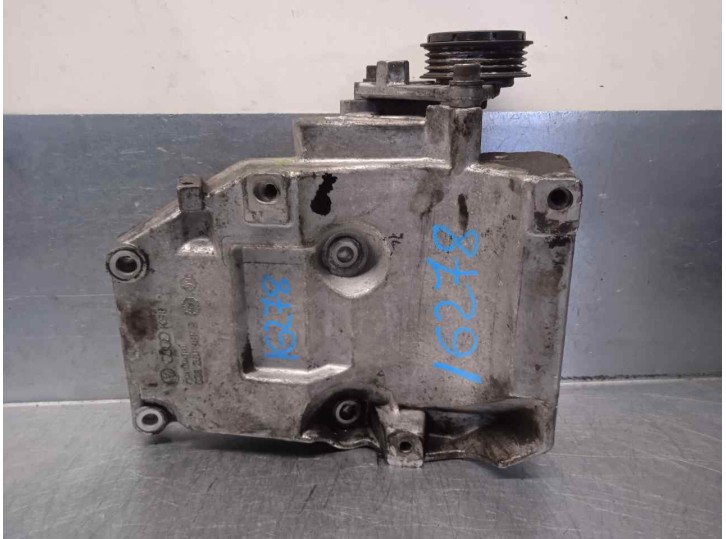 Replacement engine mount for Volkswagen Passat saloon (3B2) 1.9 TDi OEM IAM reference 038260885B 