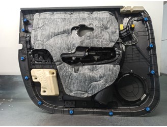 Recambio de guarnecido puerta delantera derecha para kia soul ( ) 1.6 crdi cat referencia OEM IAM 82308B2000DT1 5 PUERTAS