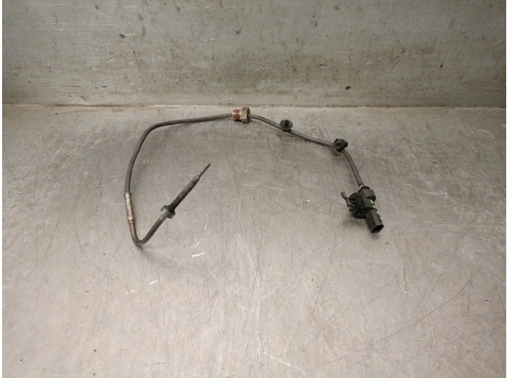 Replacement sensor for Opel Zafira Tourer C (P12) 1.6 CDTi (75) OEM IAM reference 55489548 55497866 