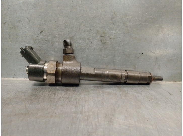 Recambio de inyector para lancia lybra berlina 1.9 turbodiesel cat referencia OEM IAM 0445110068 0445110068 BOSCH