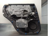 Recambio de guarnecido puerta trasera derecha para kia soul ( ) 1.6 crdi cat referencia OEM IAM 83302B2000DT1 5 PUERTAS