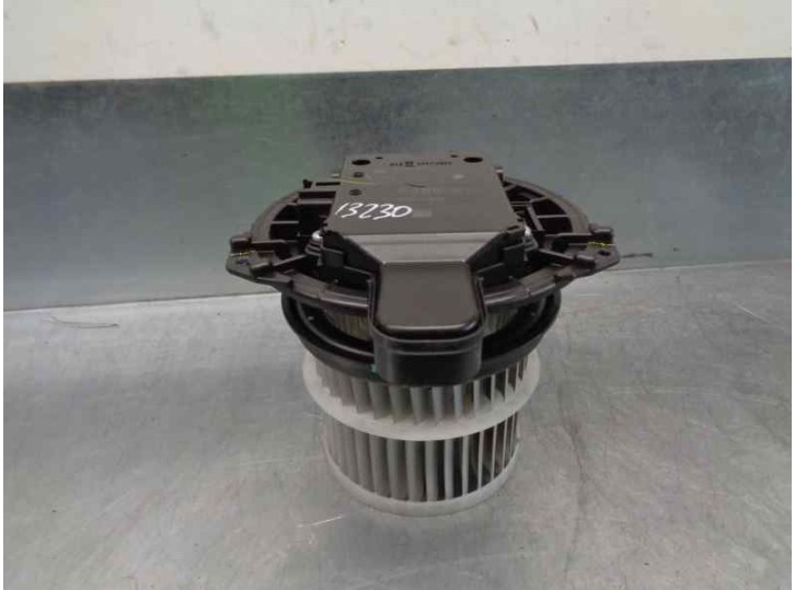 Recambio de motor calefaccion para toyota corolla (e21) referencia OEM IAM 09C115285  