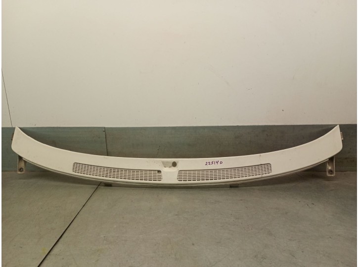 Recambio de molduras delanteras para citroën ax (za-_) 11 referencia OEM IAM 95632195 95632195 