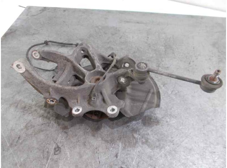 Recambio de mangueta trasera derecha para peugeot 407 st sport referencia OEM IAM   