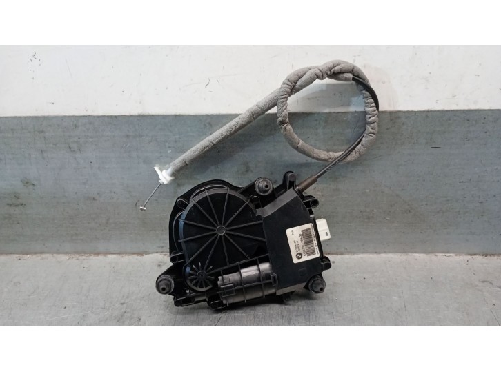 Recambio de motor cierre centralizado porton para bmw 5 gran turismo (f07) 530 d referencia OEM IAM 51247211168 51247211168 