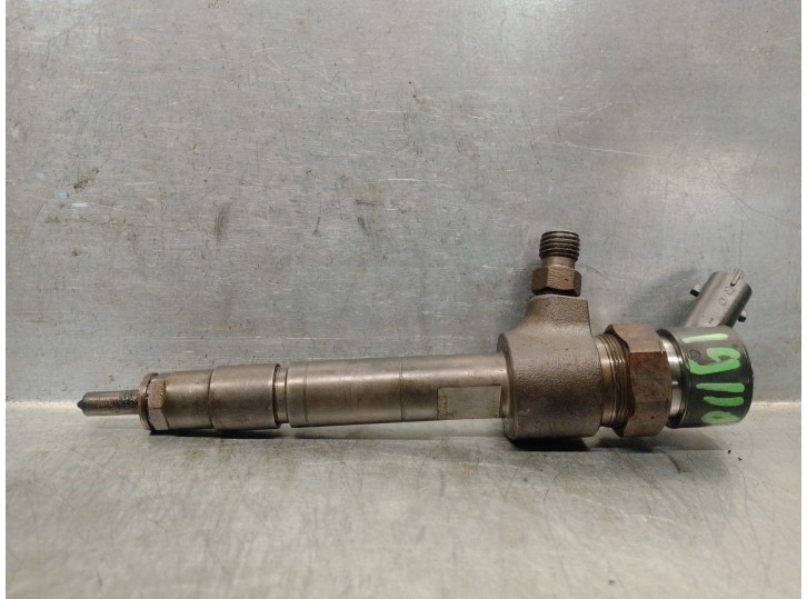 Recambio de inyector para lancia lybra berlina 1.9 turbodiesel cat referencia OEM IAM 0445110068 0445110068 BOSCH