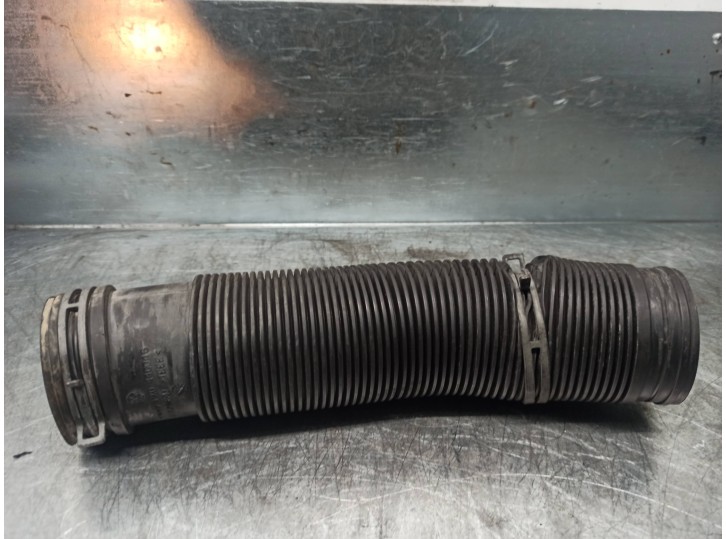 Replacement pipe for Skoda Octavia Combi (1U5) 1.9 TDI OEM IAM reference 1J0129684J 