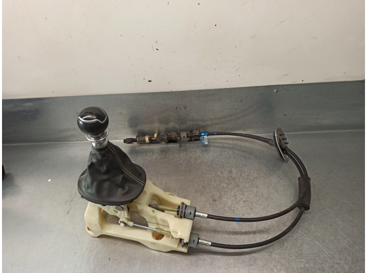 Recambio de palanca cambio para kia soul ( ) 1.6 crdi cat referencia OEM IAM 43700B2110EGY 6 MARCHAS 