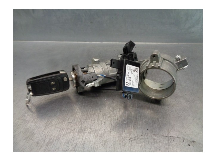 Replacement ignition switch for Opel Insignia Sports Tourer Cosmo OEM IAM reference 13243373 13502301 