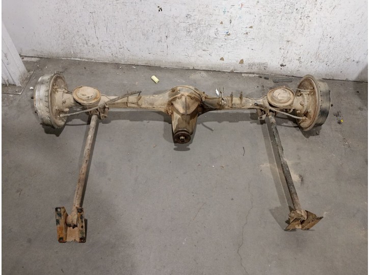 Recambio de puente trasero para lada niva todo terreno, cerrada (2121, 2131) 1600 4x4 referencia OEM IAM 5526282  