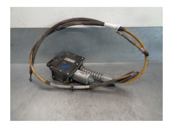 Recambio de freno de mano electrico para opel insignia sports tourer cosmo referencia OEM IAM 13310023 A2C52311601 