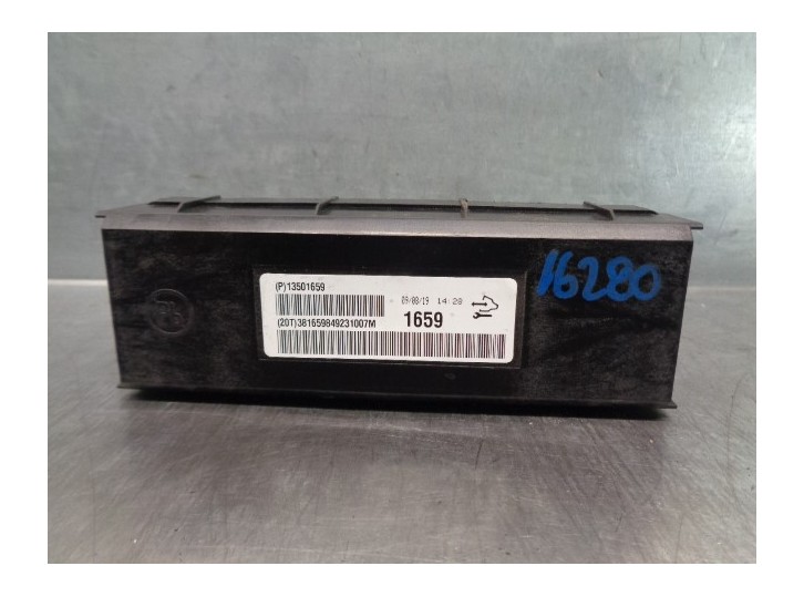 Recambio de centralita aire acondicionado para opel insignia sports tourer cosmo referencia OEM IAM 13501659 