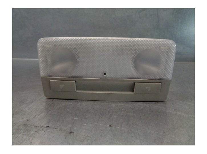 Recambio de luz interior para opel insignia sports tourer cosmo referencia OEM IAM 13285094 