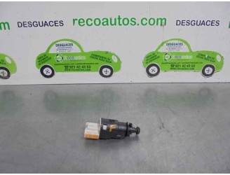 Recambio de interruptor para renault laguna ii grandtour (kg0) 1.9 dci diesel referencia OEM IAM 8200276361 