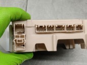 Recambio de caja reles / fusibles para peugeot 108 1.0 vti 72 referencia OEM IAM 827300H030A 0K091565