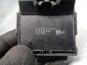 Replacement front left window regulator switch for Opel Insignia Sports Tourer Cosmo OEM IAM reference 13301743 