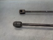 Replacement tailgate / trunk lid struts for Hyundai ix35 1.7 CRDi cat OEM IAM reference 817702Y000 