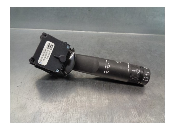 Recambio de mando limpia para opel insignia sports tourer cosmo referencia OEM IAM 13500693  