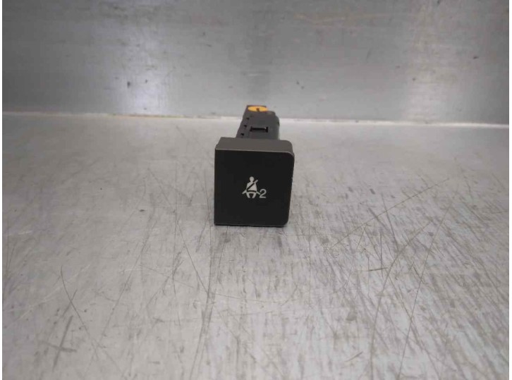 Recambio de interruptor para chevrolet captiva 2.0 diesel cat referencia OEM IAM 202005304 