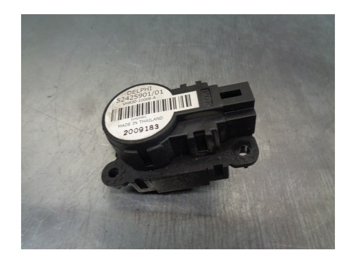 Recambio de motor calefaccion para opel insignia sports tourer cosmo referencia OEM IAM 52425901  DELPHI