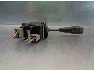 Recambio de mando luces para peugeot 205 berlina 1.3 referencia OEM IAM 9753468680  