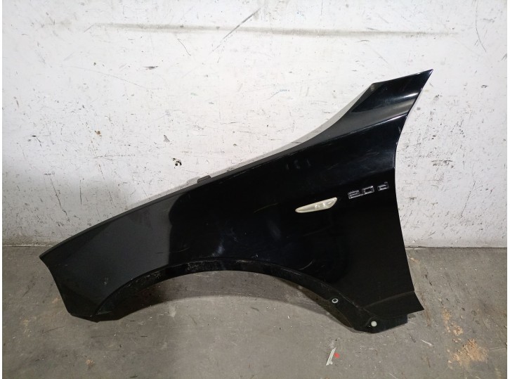 Replacement front left fender for BMW X3 (E83) 2.0 SD OEM IAM reference 41353405921 41353405921 