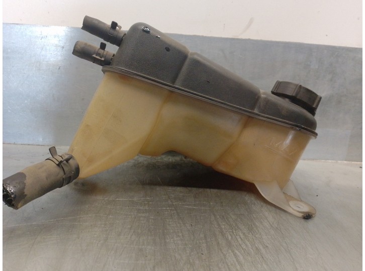 Recambio de deposito expansion para ford mondeo iii (b5y) 2.0 16v referencia OEM IAM 1S718K218AB D2L4A 