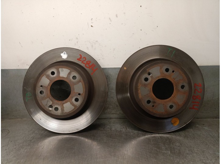 Recambio de disco freno trasero para honda hr-v (ru) 1.5 (ru1) referencia OEM IAM L15B4 L15B4 