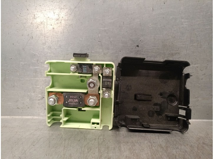 Recambio de caja reles / fusibles para bmw x3 (e83) 2.0 sd referencia OEM IAM 6928945 