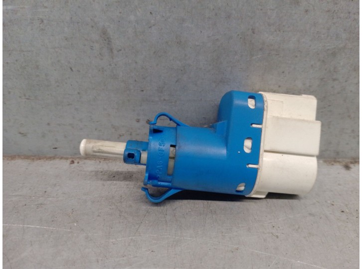 Recambio de interruptor para volvo v60 i (155) d3 / d4 referencia OEM IAM 3M5T9C872AC 30773936 