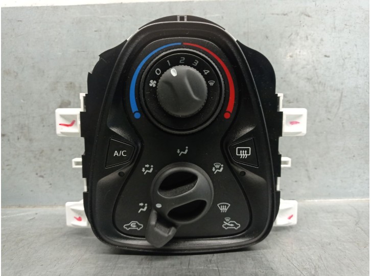Recambio de mando calefaccion / aire acondicionado para peugeot 108 1.0 vti 72 referencia OEM IAM 1611306080 1611306080 