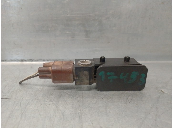 Recambio de sensor airbag para ford mondeo iii (b5y) 2.0 16v referencia OEM IAM 1S7T14B342AE 