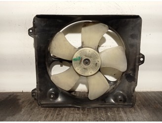 Recambio de electroventilador para toyota avensis berlina (t 22) 2.0 turbodiesel cat referencia OEM IAM 1636327010 1680003960 DE