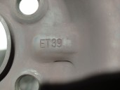 Recambio de llanta para toyota avensis berlina (t 22) 2.0 turbodiesel cat referencia OEM IAM 4261105080 R156JJX15H2ET39 HIERRO