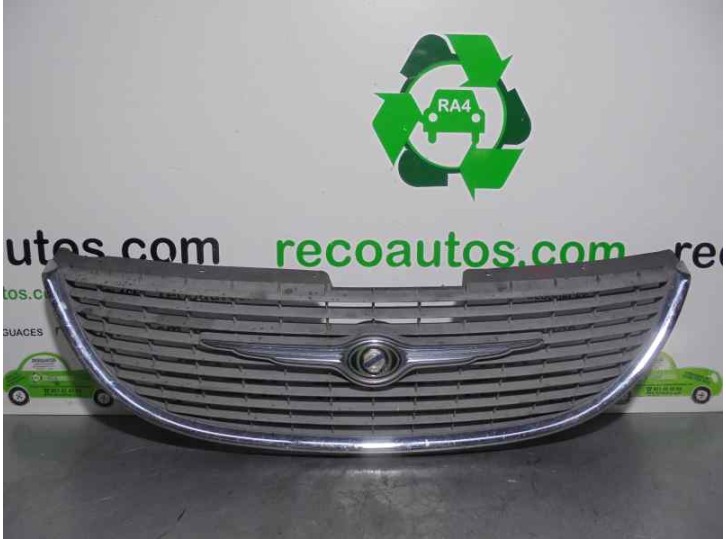 Recambio de rejilla delantera para chrysler voyager (rg) 2.5 crd cat referencia OEM IAM 4857522AA  
