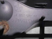 Recambio de rejilla delantera para chrysler voyager (rg) 2.5 crd cat referencia OEM IAM 4857522AA  