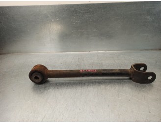 Recambio de brazo suspension superior trasero derecho para dodge avenger se referencia OEM IAM 5085419AA  