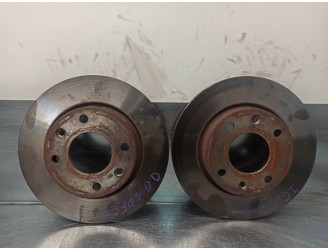 Recambio de disco freno delantero para peugeot 106 (s2) 1.1 referencia OEM IAM 424995  