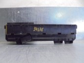 Replacement relay / fuse box for BMW 5 Series sedan (E60) 3.0 turbodiesel cat OEM IAM reference 61146932452 