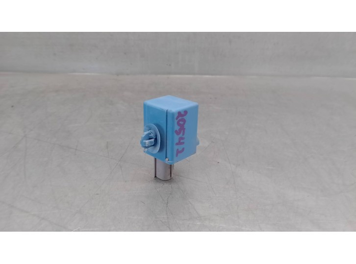 Recambio de rele para toyota land cruiser (j15) 3.0 turbodiesel cat referencia OEM IAM 8974730040  