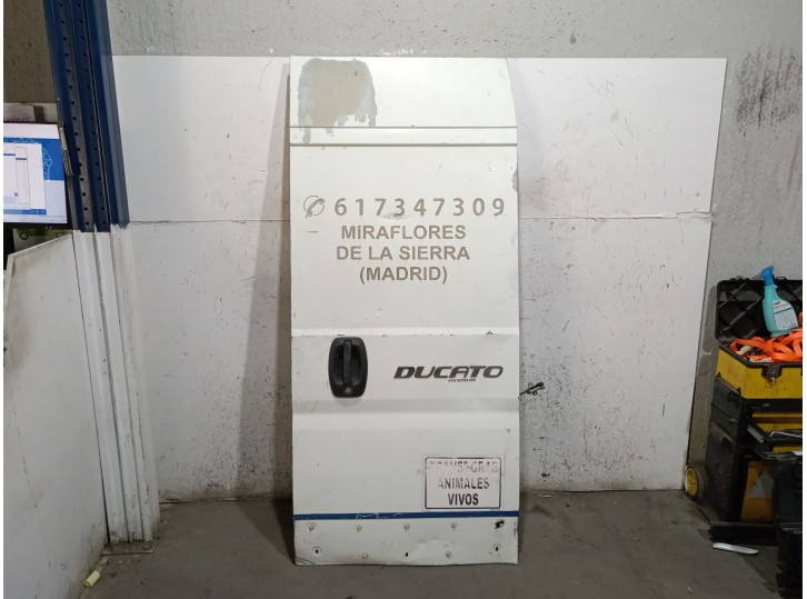 Recambio de puerta trasera derecha para fiat ducato furgoneta (250_) 160 multijet 3,0 d referencia OEM IAM 1362739080 1362739080