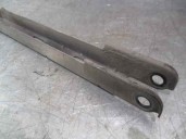 Recambio de brazo suspension inferior trasero izquierdo para volvo xc90 2.5 20v turbo cat referencia OEM IAM 2624357 