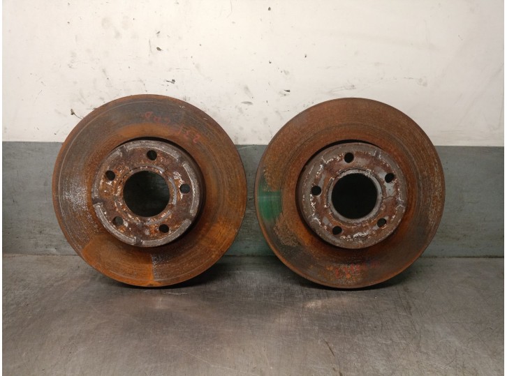 Recambio de disco freno delantero para ford focus iii 1.6 tdci referencia OEM IAM AV611125DB AV611125DB 