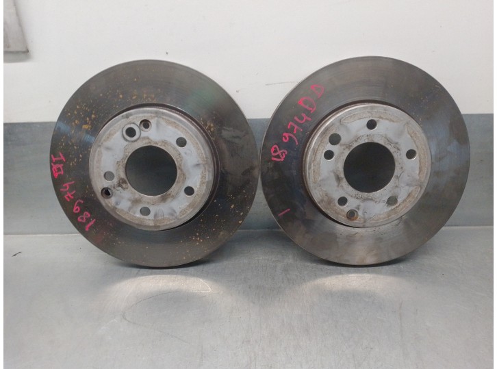 Recambio de disco freno delantero para mercedes-benz clase e (w210) berlina diesel 2.9 turbodiesel cat referencia OEM IAM A21042